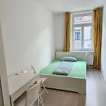 Lindenau - Haus Mit 2 Im Westen דירה לייפציג