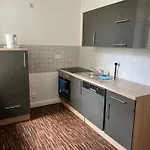 Lindenau - Haus Mit 2 Im Westen דירה לייפציג