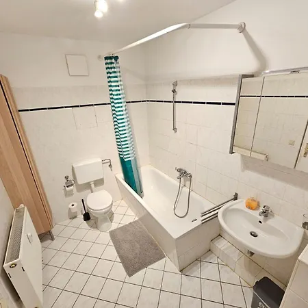 Lindenau - Haus Mit 3 Im Westen