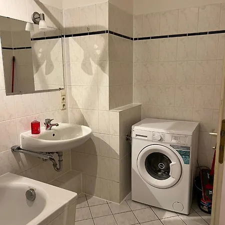 Lindenau - Haus Mit 3 Im Westen Apartment