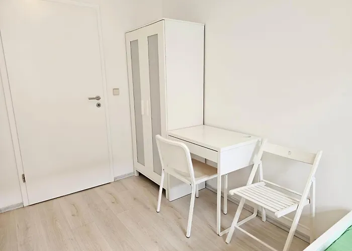 Lindenau - Haus Mit 3 Im Westen