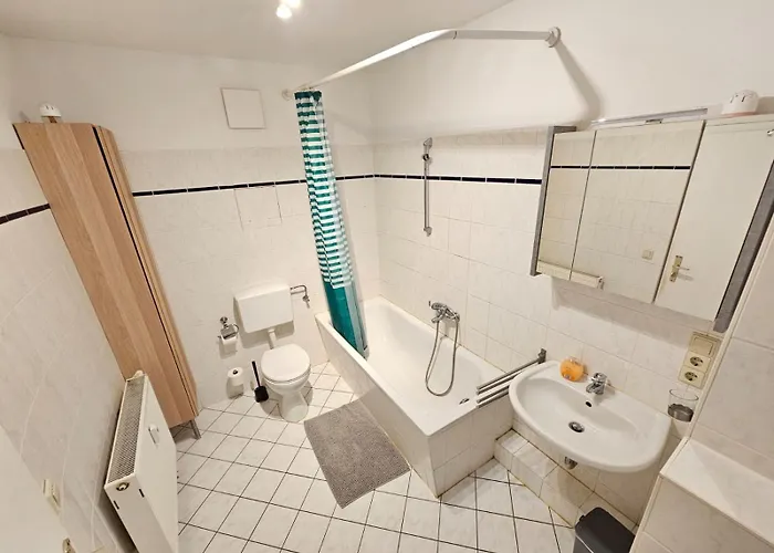 Lindenau - Haus Mit 3 Im Westen