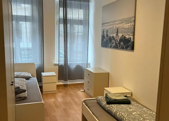 Lindenau - Haus Mit 3 Im Westen Apartamento *